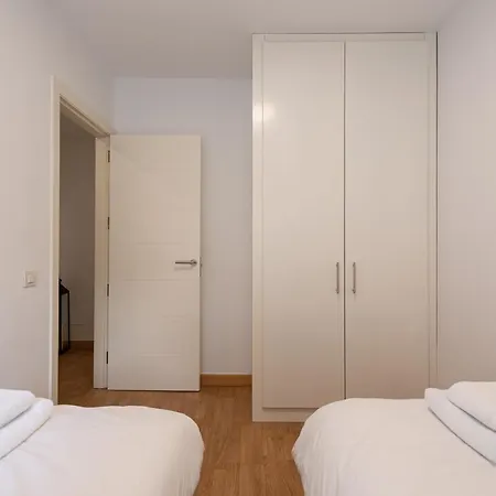 Maninindra Hideaway - W/2 Bedrooms, A/C, Free Wifi Lejlighed